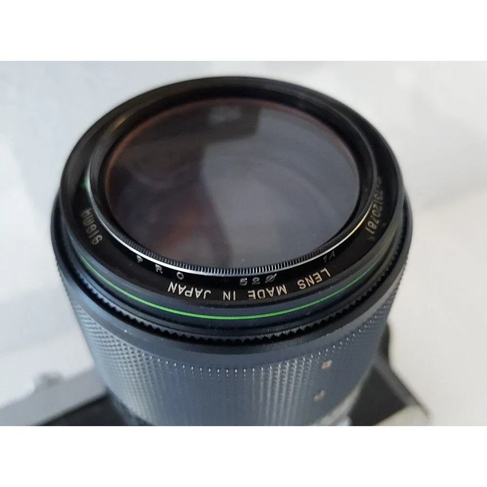Japan Nikon NIKKORMAT FT 35mm camera with Sigma Telemax 1:2.8 73120781 Lens